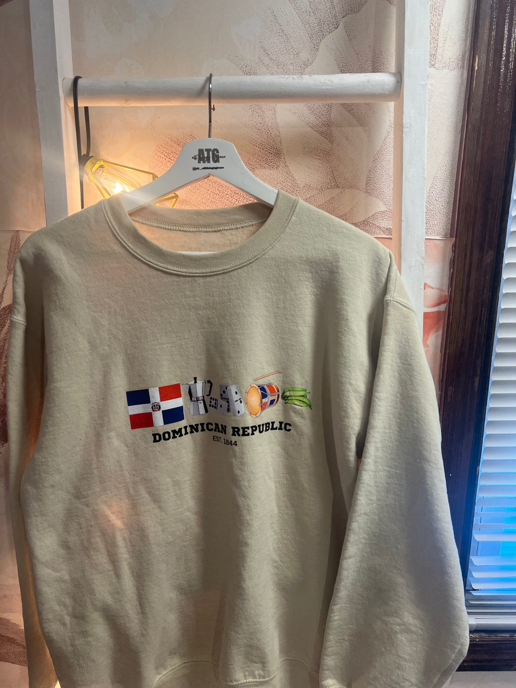Dominican Republic Inspired Crewneck