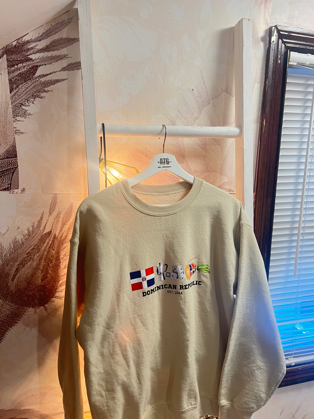 Dominican Republic Inspired Crewneck