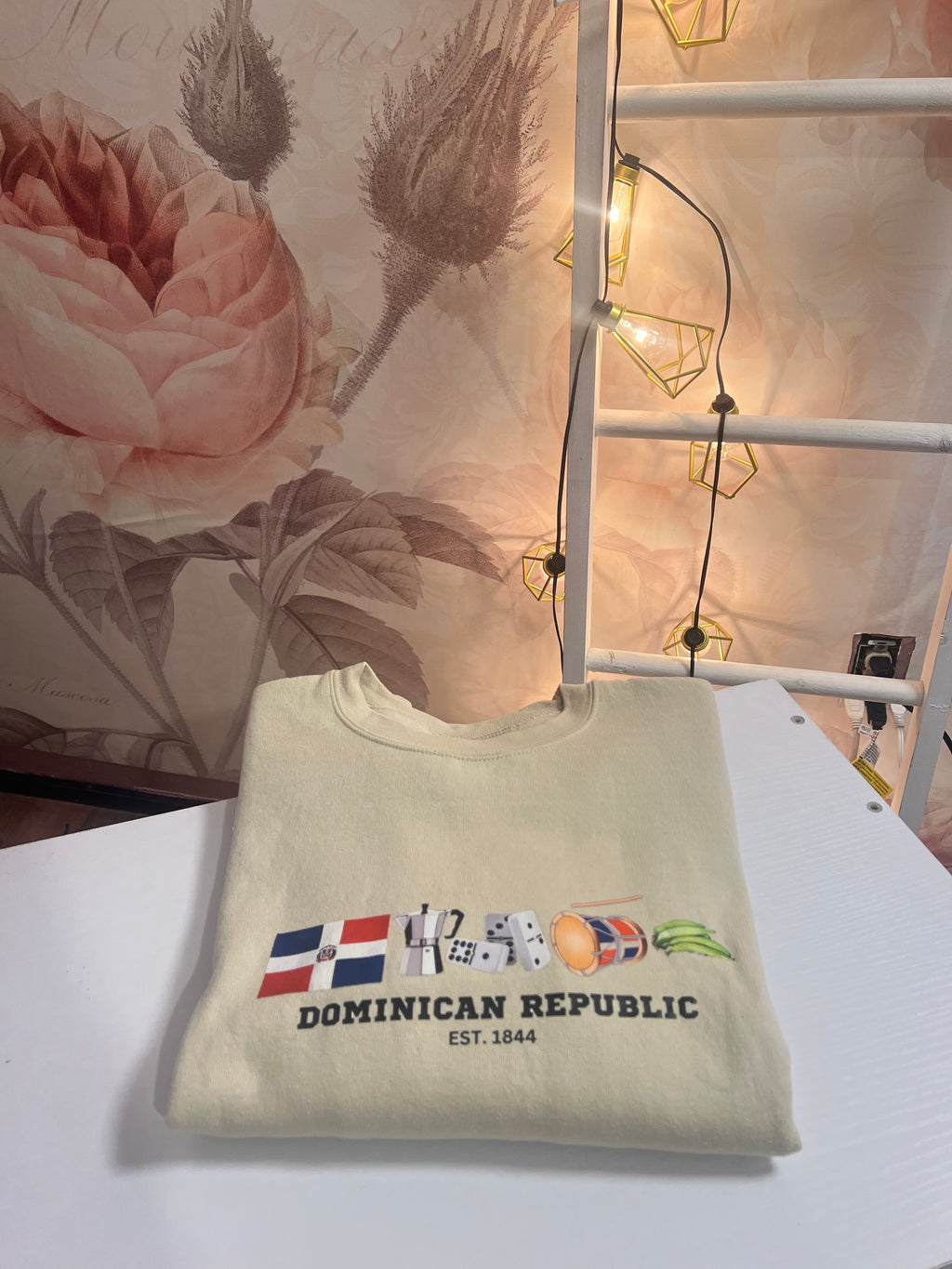 Dominican Republic Inspired Crewneck